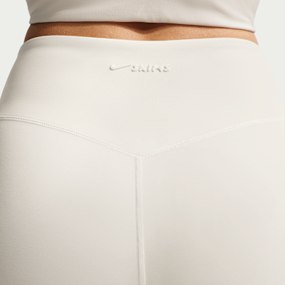 NIKE公式】NikeSKIMS Matte ウィメンズ ハイウエスト クロップド 43cm